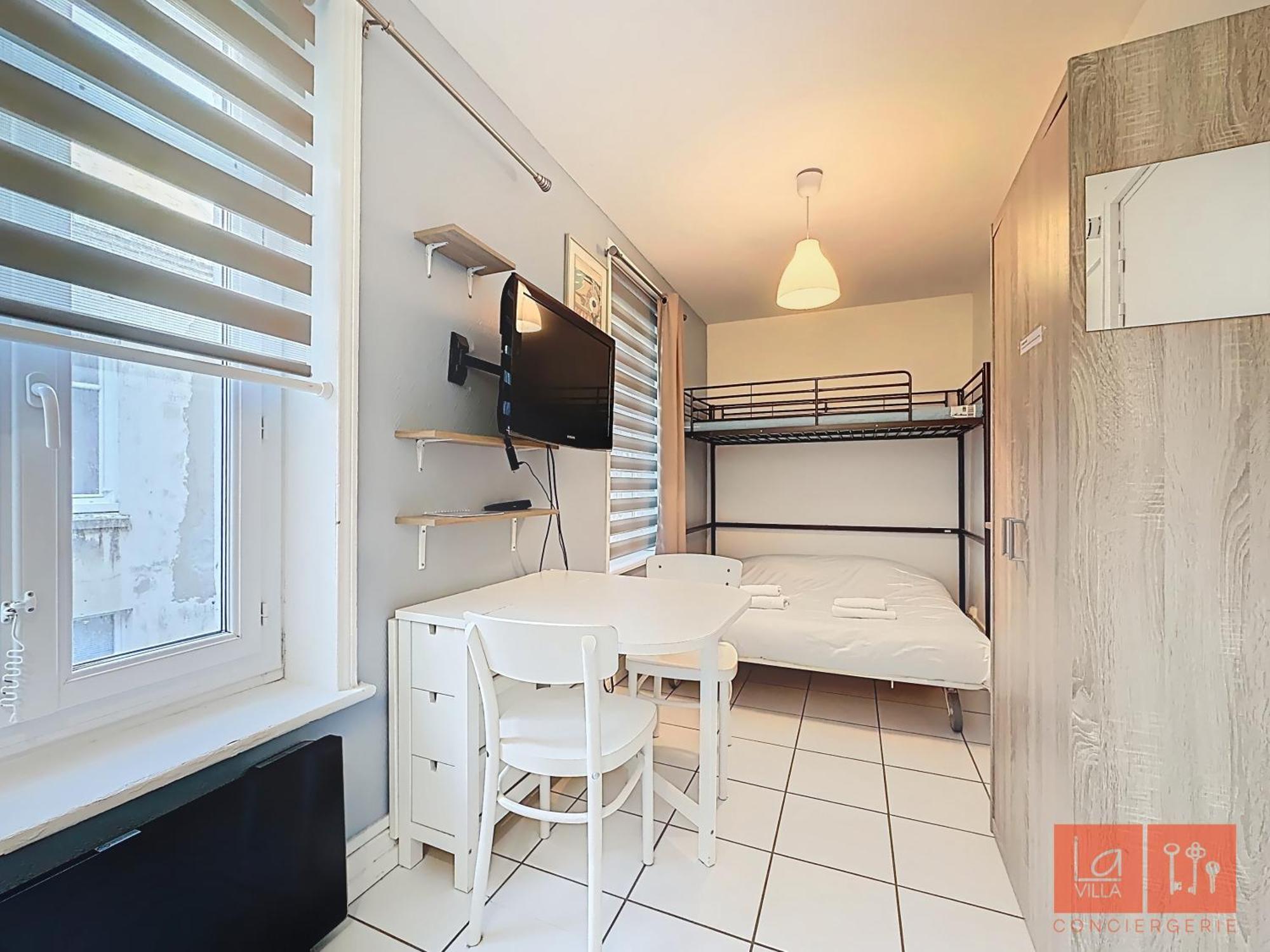 Joli Studio Proche Plage Et Centre Avec Parking Вимере Екстериор снимка